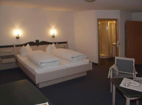 Hotel Roessle Furstenberg  Экстерьер фото